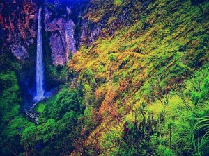 Decak Kagum Air Terjun Sipiso-piso, Tanah Karo