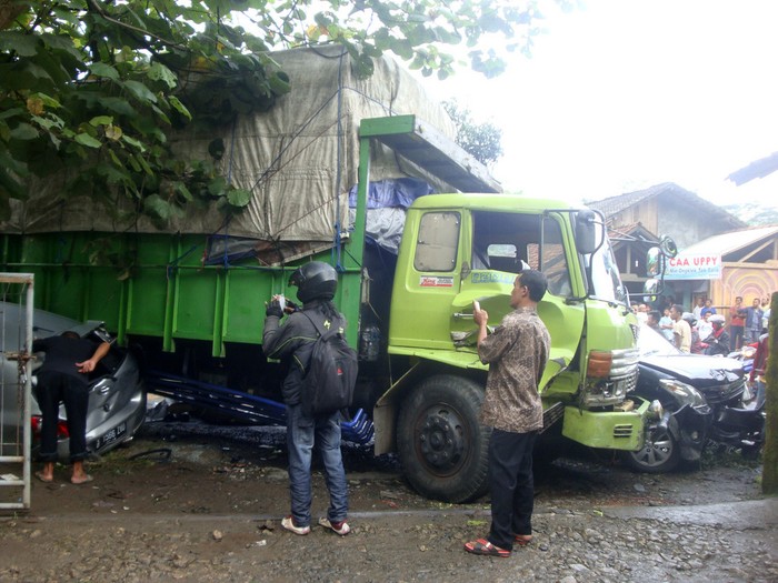Ibu dan Anak Korban Tabrakan Beruntun di Banyumas Berniat Pulang ke Yogya