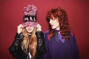 Duo Garage Rock Amerika Serikat, Deap Vally, Akan Konser di Singapura