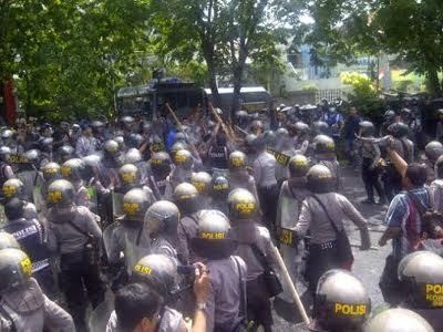 Kapolrestabes Surabaya Siap Beberkan Kronologi Kericuhan di KPU