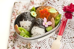 Dengan Cara Ini Membuat Bekal Bento si Kecil Lebih Mudah (1)
