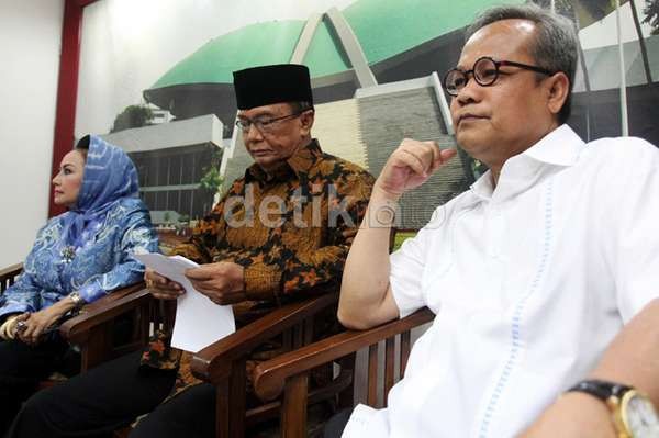 Hajriyanto: Golkar Harus Turun Mesin