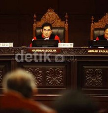 Saksi Jawab Nggah Nggih, Hakim MK: Ini Jakarta Om