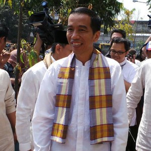 Jokowi Hadiri Halal Bihalal dengan Relawan di Rumah Mooryati Soedibyo
