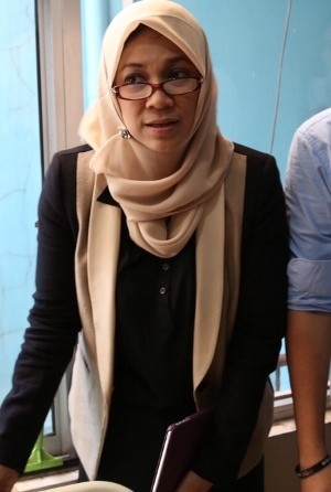 Ibunda: Nggak Pernah Saya Perlakukan Marshanda Seperti ATM