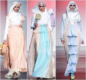 Foto: Nuansa Pastel yang Romantis, Busana Muslimah Karya Ghaida Tsurayya