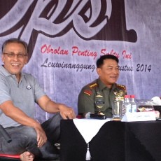 Panglima TNI Juluki Iwan Fals Seorang Empu Musik