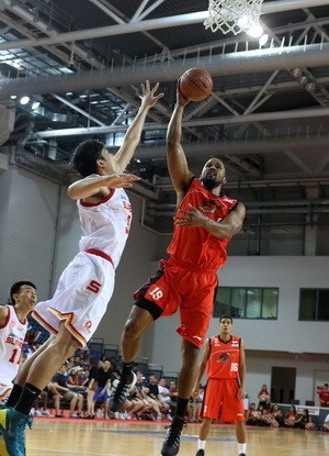 Warriors Tumbang di Kandang Slingers