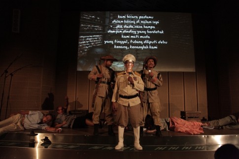 Suarakan Nasionalisme, Teater Koma Pentaskan Nyaris