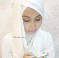 Hijab Style Saat Tren Jilbab Instan Ala Hana CHSI Hijab Style Saat Tren Jilbab Instan Ala Hana CHSI