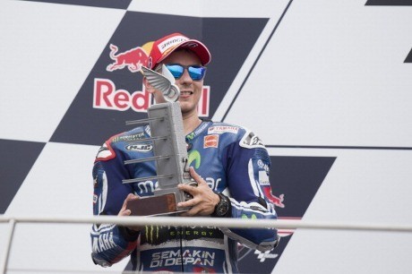 Start Tak Oke Bikin Lorenzo Gagal Bersaing dengan Marquez