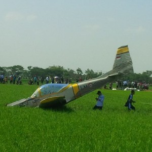 Penjelasan TNI AU soal Pesawat Latih yang Nyungsep di Sawah