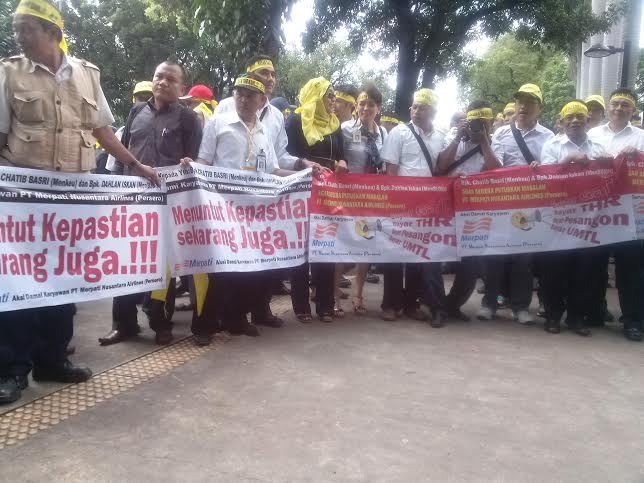 Besok Karyawan Merpati Lanjutkan Demo ke Kementerian Keuangan