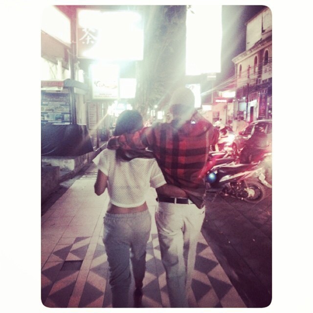 Wow! Jupe Berikan Tiket Umroh untuk Diego Michiels