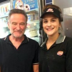 Foto Terakhir Robin Williams Sebelum Meninggal Dunia