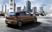 Dengan memiliki berbagai pilihan mesin baik bensin dan diesel, i20 bakal dibanderol mulai £ 9000 atau setara Rp 176 juta unit. Istimewa/Hyundai.