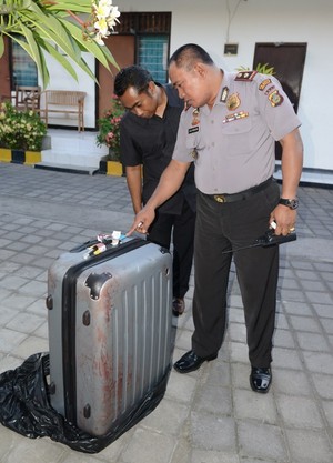 Ini Koper Berisi Mayat Warga AS yang Dibunuh di Bali