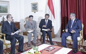 Menlu Korut Ri Su Yong Temui Presiden SBY untuk Memperkenalkan Diri