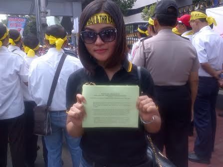 Gaji Tak Dibayar 8 Bulan, Pramugari Ini Tetap Sayang Merpati