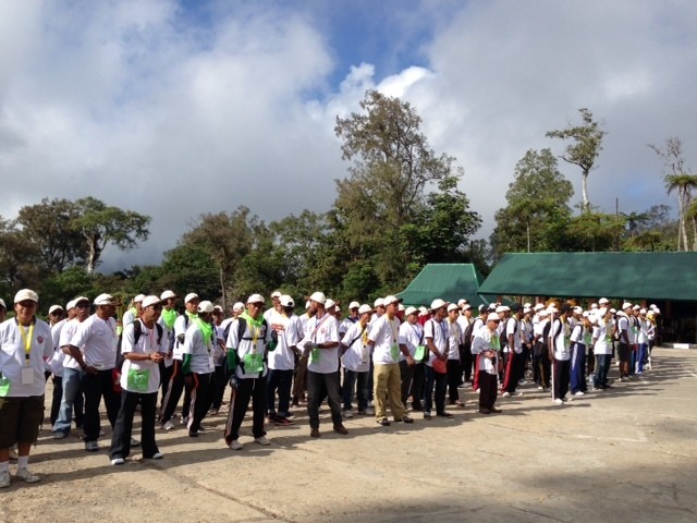 Seru! Ada Lomba Trekking 12 Km di Taman Nasional Kelimutu