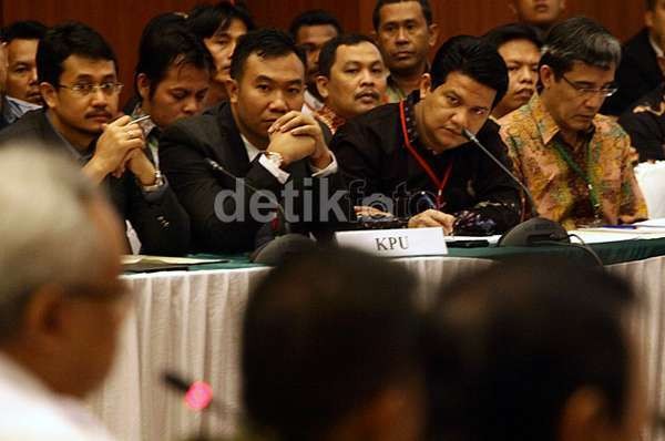 KPU Tegaskan Pembukaan Kotak Suara Tak Langgar Kode Etik