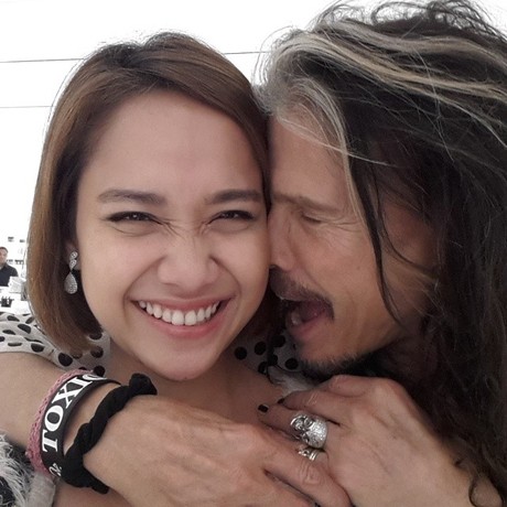 BCL Pamer Foto Melayat Robin Williams dan Dipeluk Steven Tyler