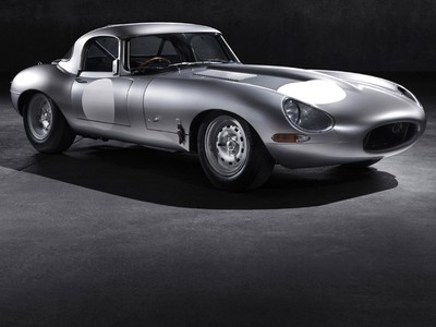 Jaguar Bangkitkan Lagi Mobil Bersejarah