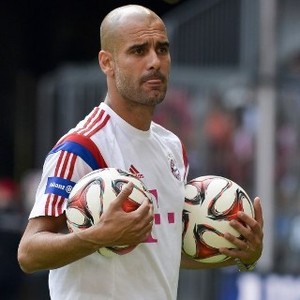 Ada Trofi yang Dipertaruhkan, Pep Tak Akan Coba-coba