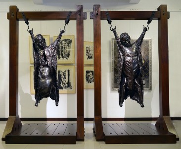 Lukisan Katarak Hingga Kematian ala Perupa Pupuk