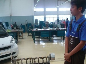 Ingin Jago Ngotak-ngatik Mobil Mercy? Begini Caranya