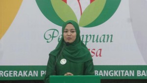 Cak Imin Tak Setuju Menteri Lepas Jabatan Parpol, Ini Kata Istrinya