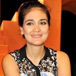 Jadi MC di Pernikahan Raffi Ahmad, Luna Maya Luluran Satu Minggu