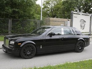 Rolls-Royce Phantom Terbaru Mulai Diuji untuk Pertama Kalinya