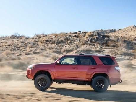 Pikap dan SUV Sejati dari Toyota