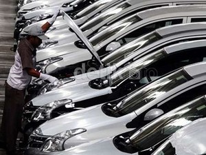 Beli Avanza, Bisa Gratis Sekali Cicilan atau Gratis Jasa Servis