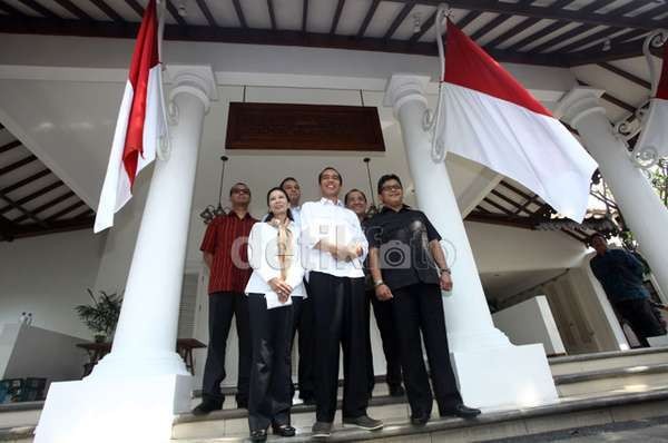 Ini Beda Gaya Kerja Pokja Tim Transisi Jokowi-JK