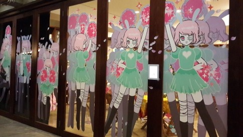 Mengapa Sosok Pemandu Sorak Karya Seniman Korea Ini Matanya Tertutup?