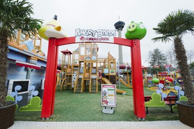 Angry Birds Land yang Bermimpi Jadi Disneyland