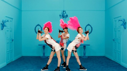 Orange Caramel Ajak Fans Main Games di Video My Copycat