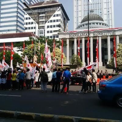 Ratusan Pendukung Prabowo Kembali Geruduk Gedung MK