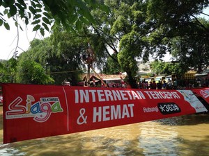 HUT RI, Telkomsel Meriahkan Festival Kalimalang