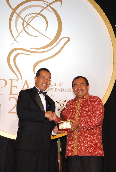 CEO Garuda Indonesia Dianugerahi Asia Pacific Entrepreneurship Awards 2014