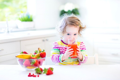 Selain Susu, Smoothie Plus Buah Ini Juga Bisa Bikin si Kecil Lebih Sehat Selain Susu, Smoothie Plus Buah Ini Juga Bisa Bikin si Kecil Lebih Sehat
