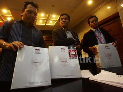 Tim Prabowo Serahkan Perbaikan Alat Bukti ke MK