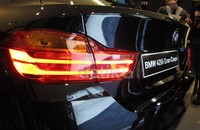 Mesin itu dikawinkan dengan BMW TwinPower Turbo dengan Twin-Scroll Turbocharger, serta injeksi langsung high-precision, kontrol camshaft double-variabel Double-Vanos dan VALVETRONIC.
