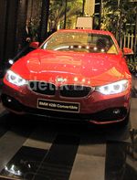 BMW Seri 4 Meluncur