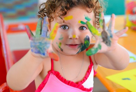 Cara Asyik dan Menyenangkan untuk Bantu si Kecil Jadi Anak Cerdas
