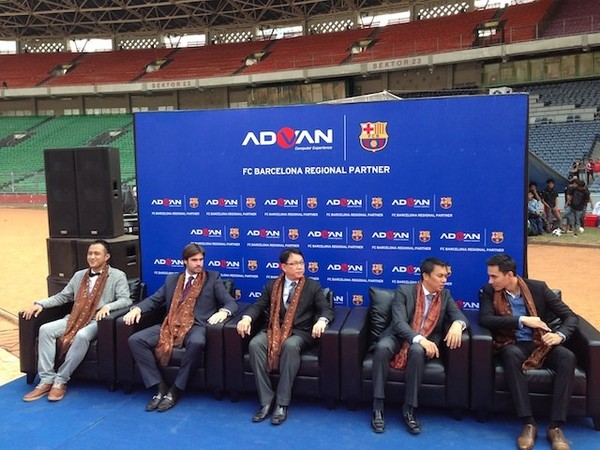 Duet Advan-Barca di Indonesia