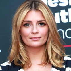 Tak Selesaikan Syuting Karena Sibuk Party, Mischa Barton Dituntut