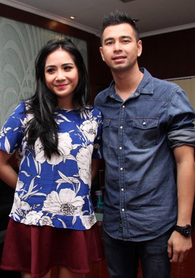 Menikah, Raffi Ahmad dan Nagita Gaet 4 Desainer?